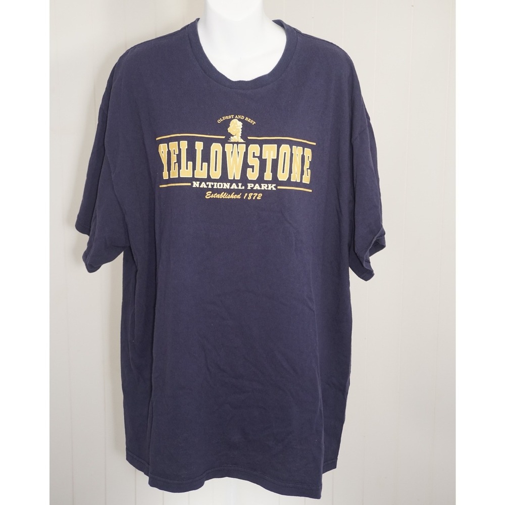 Delta 2XL Yellowstone National Park Navy Blue Graphic T-Shirt